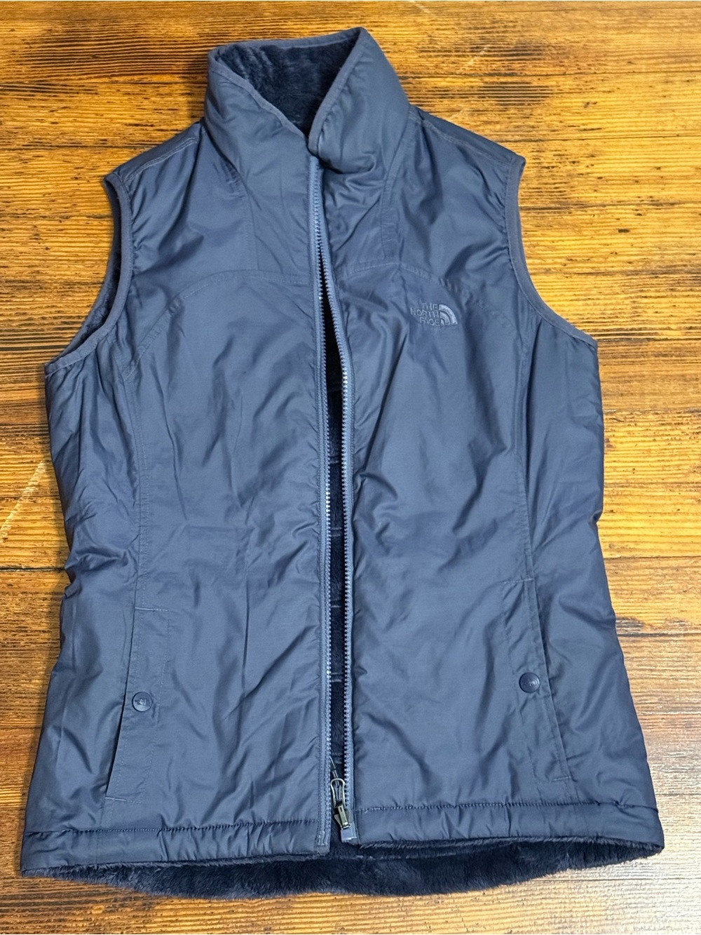 The North Face Women's Dark Slate Blue Fleece-Lined Vest